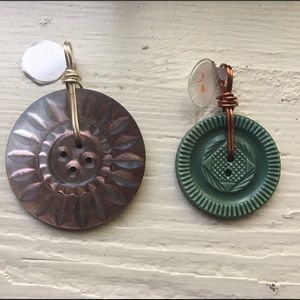 Vintage button pendants non tarnish wire lot of 2